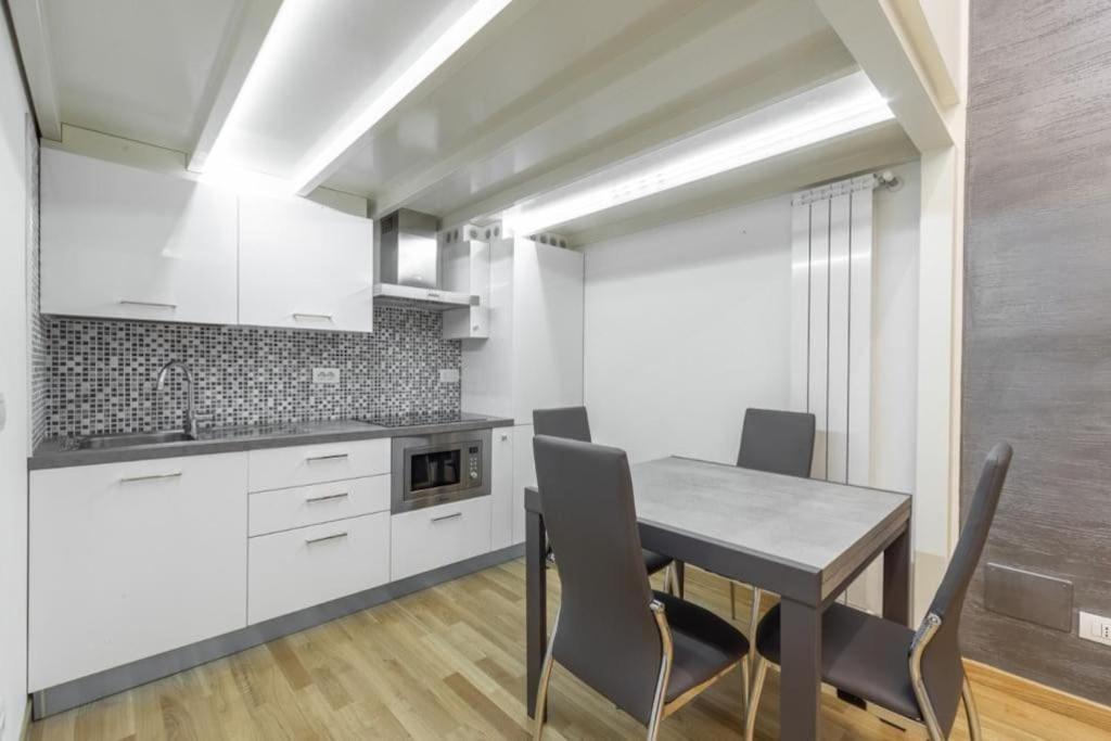 Meraviglioso Loft A Milano: Bagian luar foto